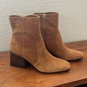 Blondo Suede Boots NWT